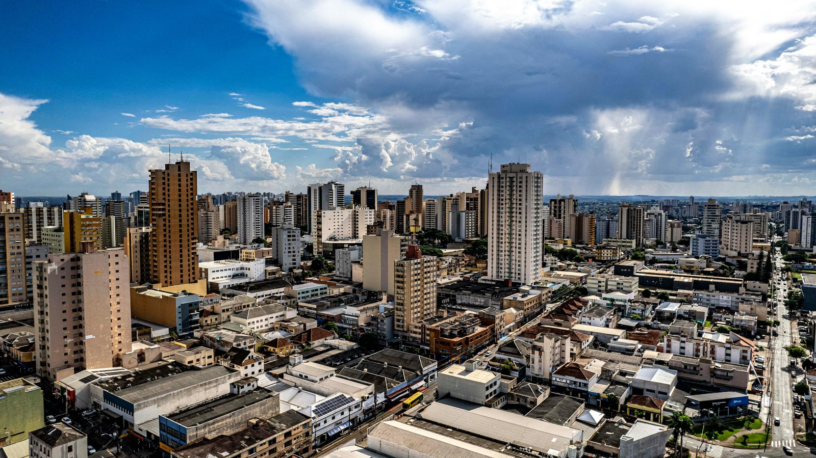 Serviço de desentupimento profissional em Londrina